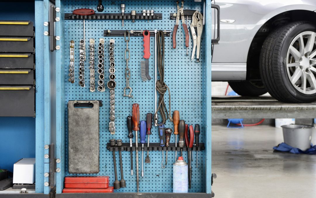 Tool Organization Hacks: Decluttering and Streamlining Your Workshop
